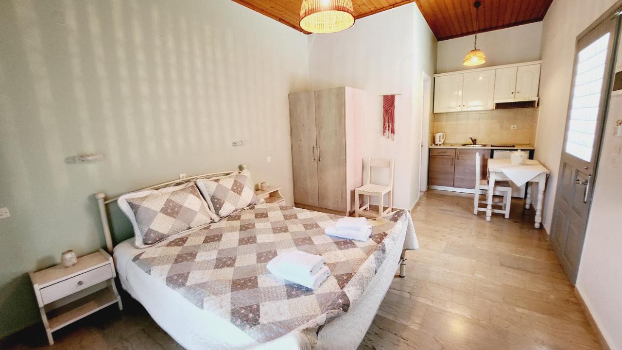 Aristea Studios Kato Korakiana Екстериор снимка