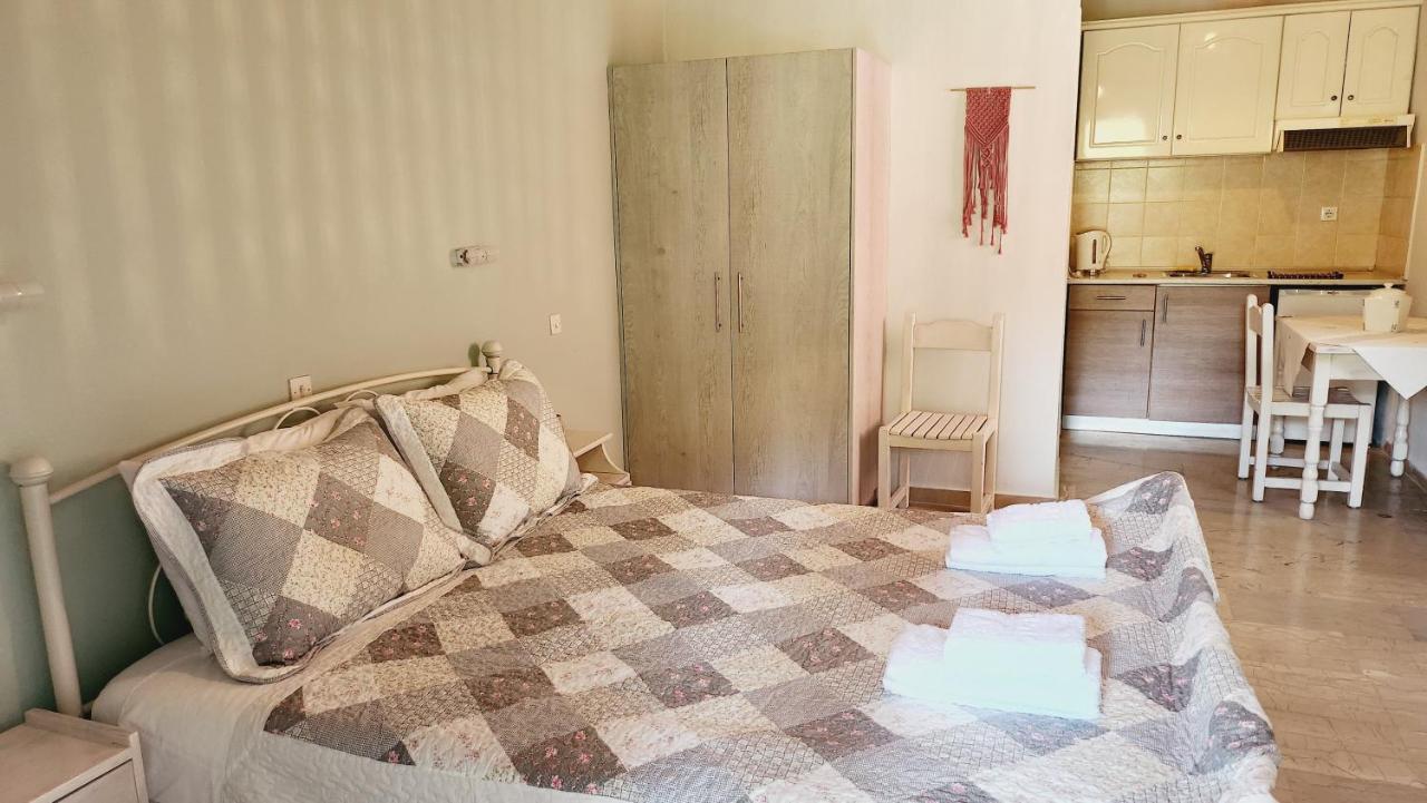Aristea Studios Kato Korakiana Екстериор снимка